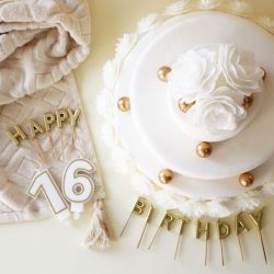Trois roses blanches en Azyme Décoration gâteaux