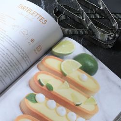 Livre de 48 recettes de pâtisserie