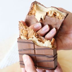 Moule pour barres chocolatées et fourrées