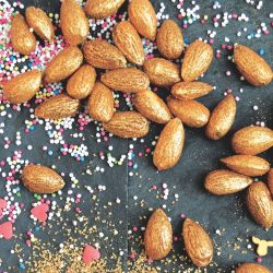 amandes dorées et croustillantes pâtisserie festive