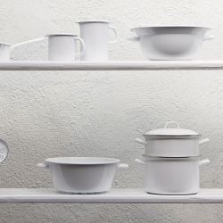 Faitout haut avec couvercle blanc en émail