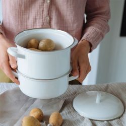 Faitout haut avec couvercle blanc en émail