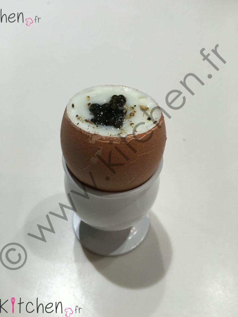 Oeufs à la coque au caviar