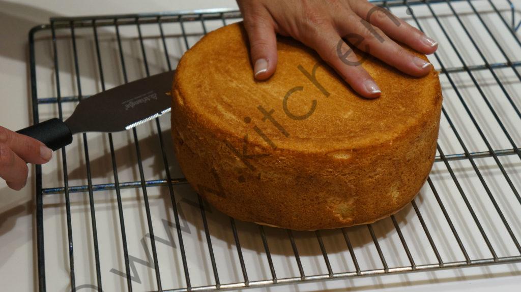 La spatule droite à gâteau